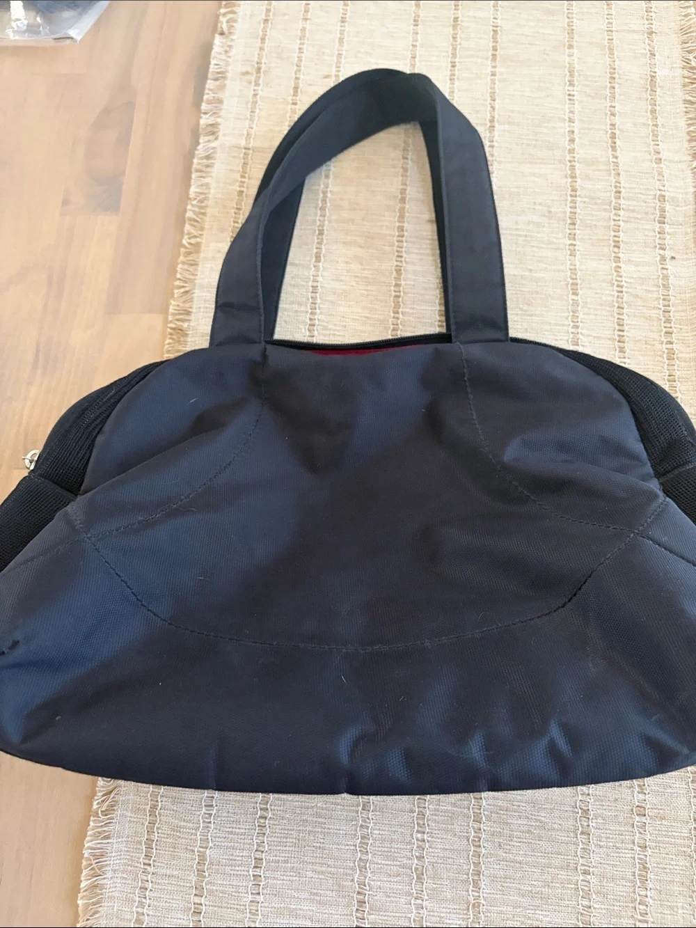 Nike spacious black